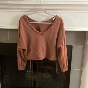Frayed, wide neck top